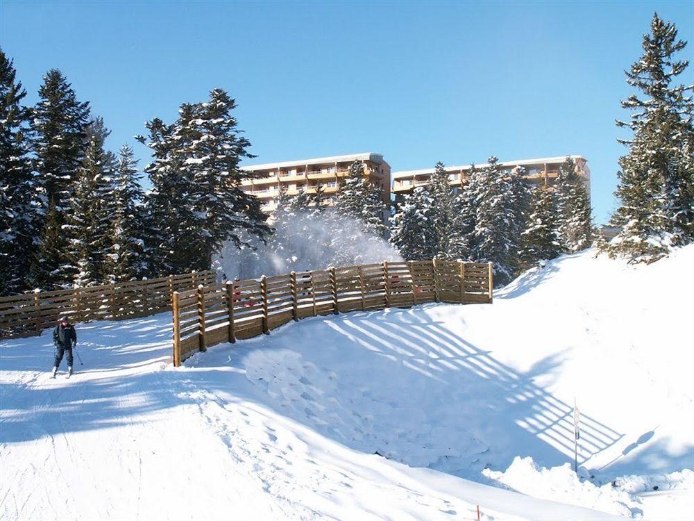 Ecrin Des Neiges Aparthotel Chamrousse Bagian luar foto