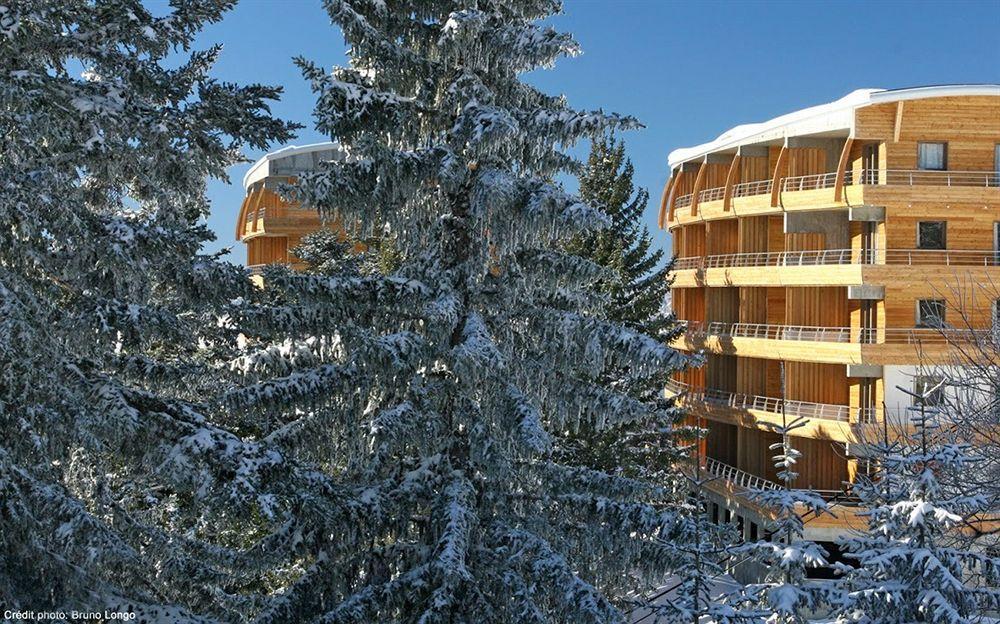 Ecrin Des Neiges Aparthotel Chamrousse Bagian luar foto