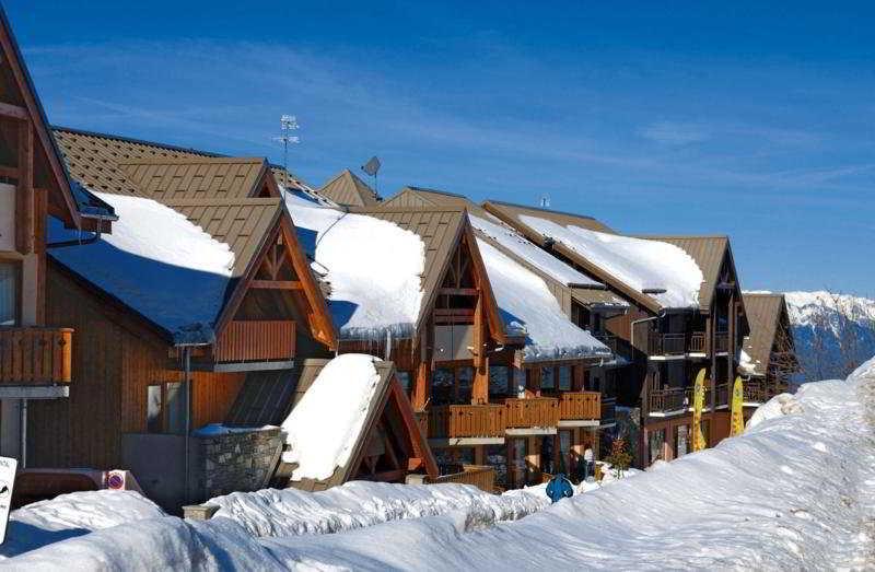 Ecrin Des Neiges Aparthotel Chamrousse Bagian luar foto