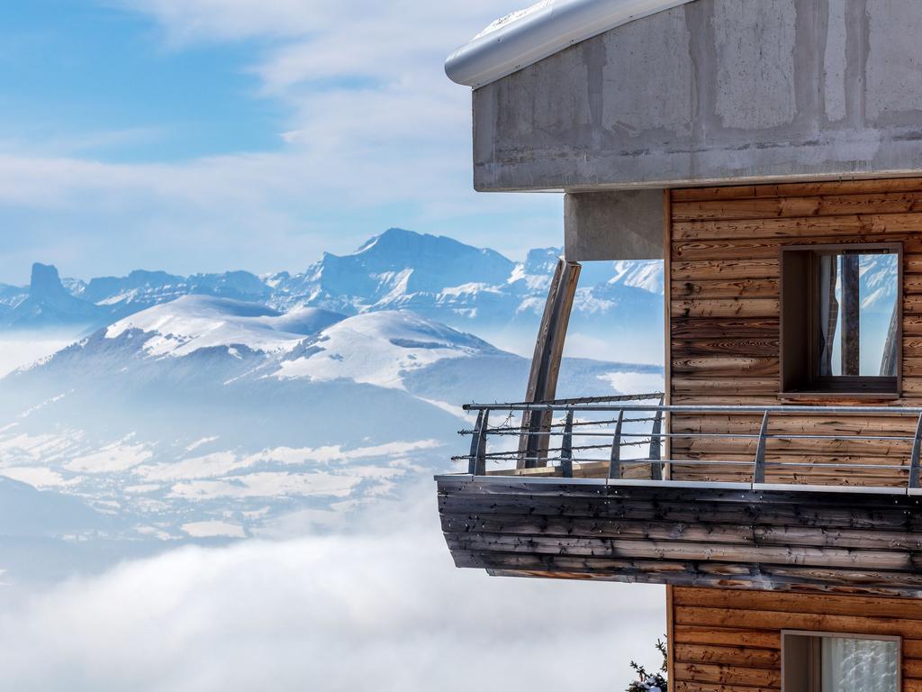 Ecrin Des Neiges Aparthotel Chamrousse Bagian luar foto