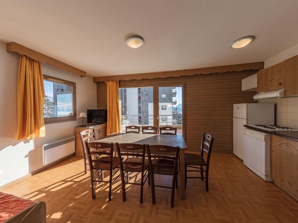 Ecrin Des Neiges Aparthotel Chamrousse Bagian luar foto