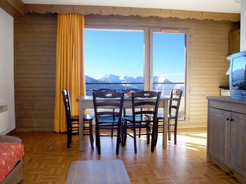 Ecrin Des Neiges Aparthotel Chamrousse Bagian luar foto